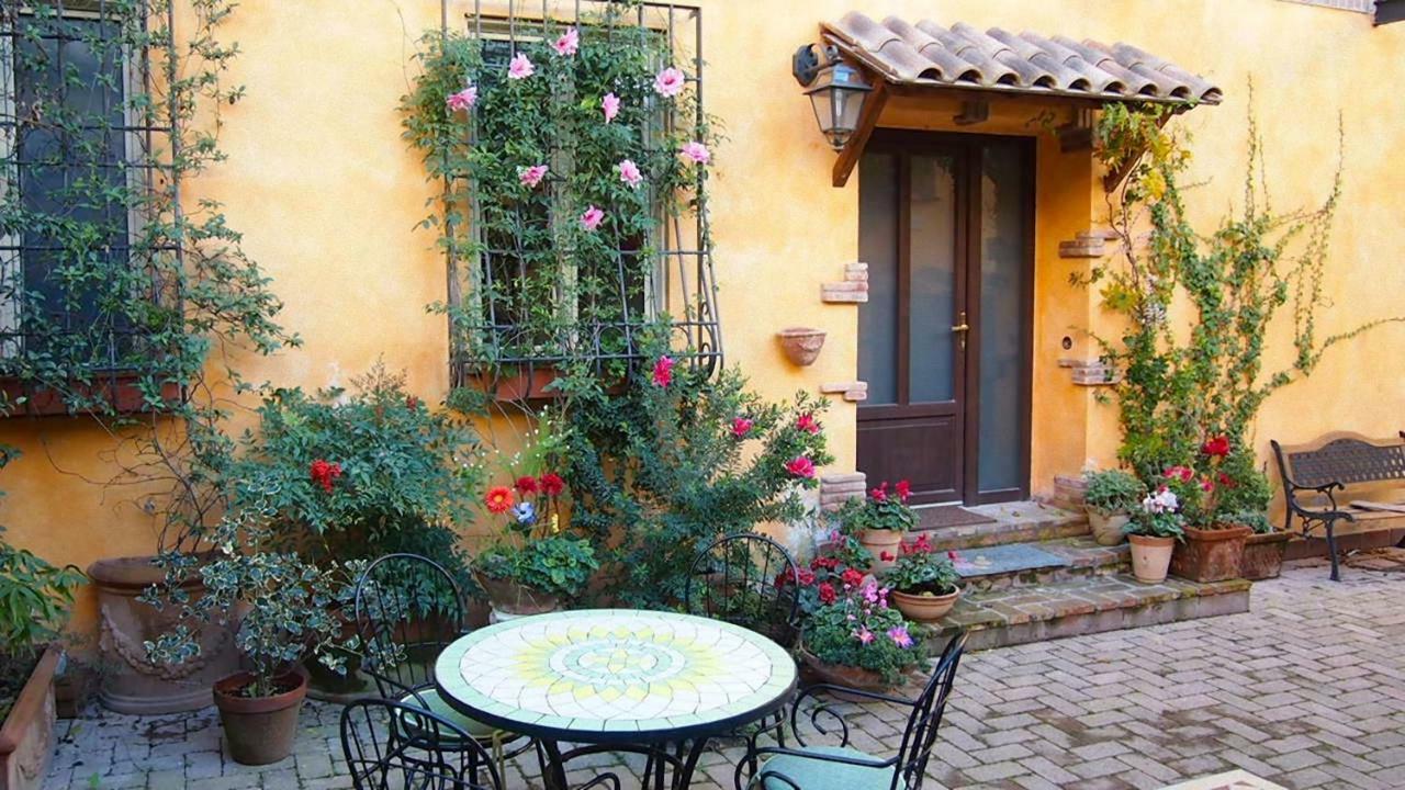 La Piazzetta Di Roma Villa Екстериор снимка